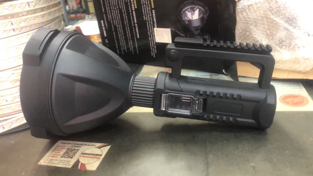 TORCHE RECHARGEABLE TYPE C 80W